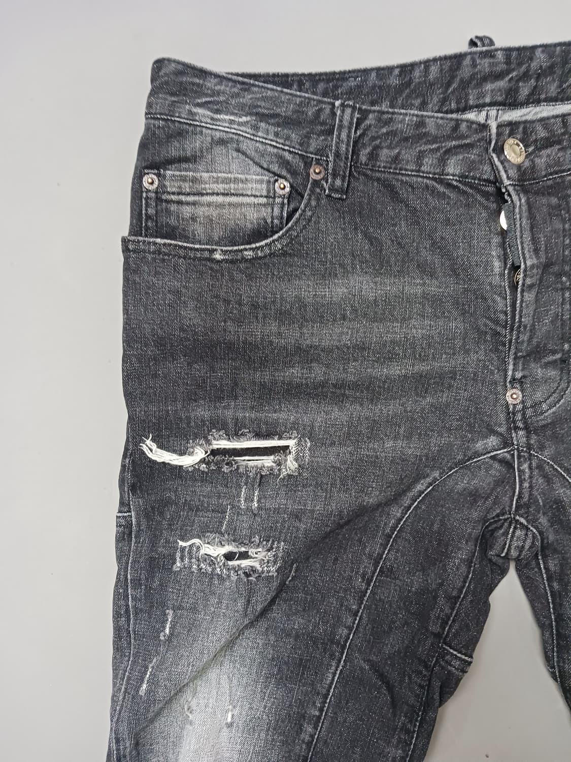 [34] 디스퀘어드2 디스 블랙 타이디바이커진 청바지 상품이미지2