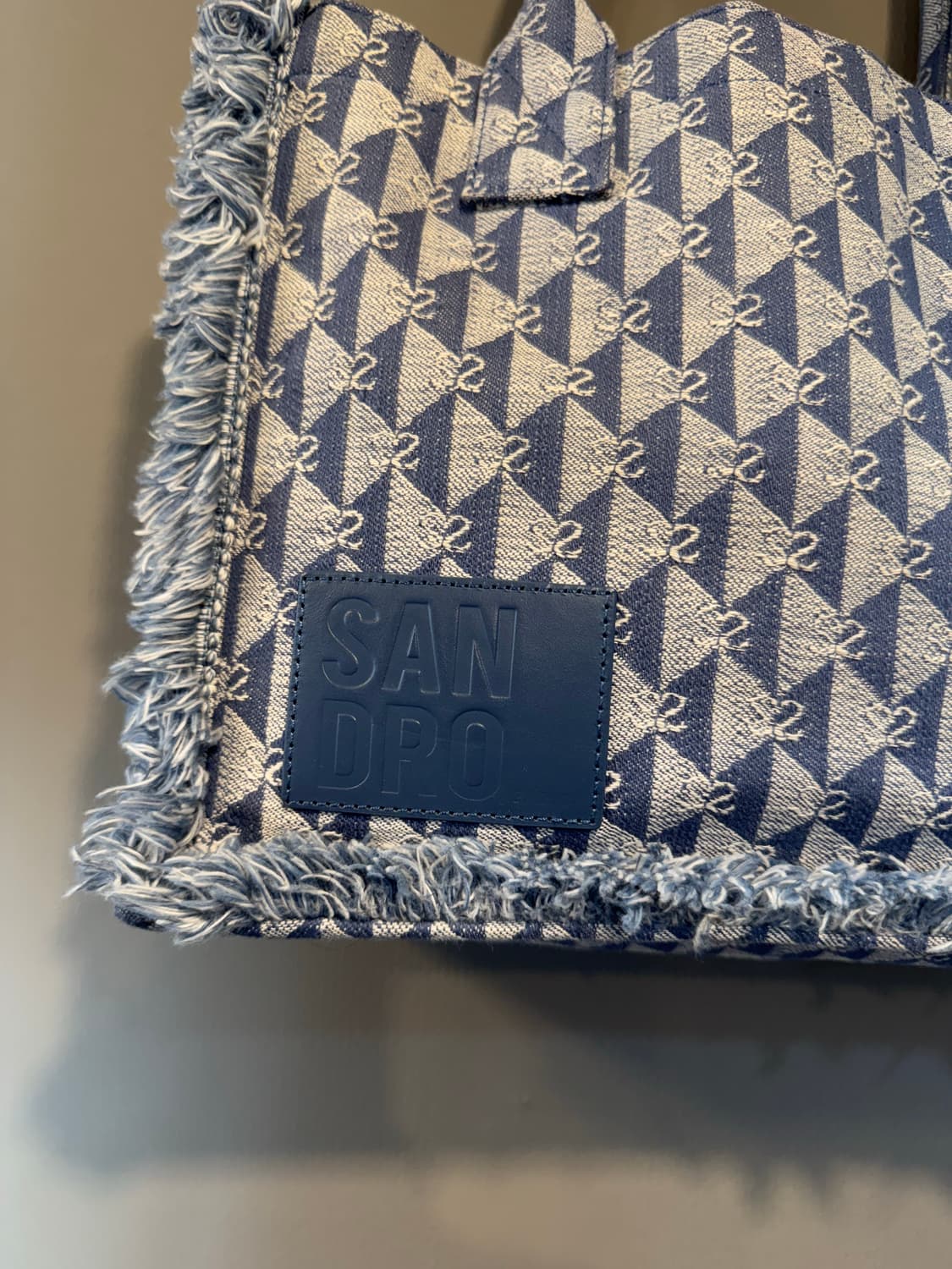 산드로 토트백 상품이미지2