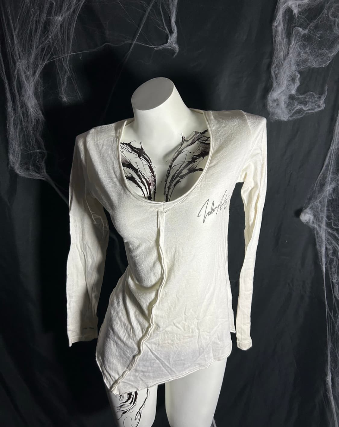navana black lace cross unbal sleeve 상품이미지3
