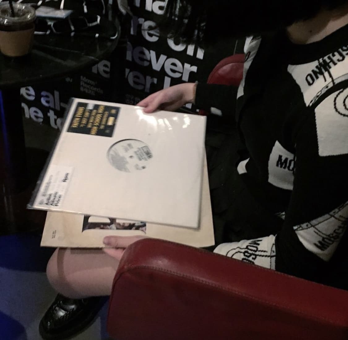 모스키노 로고 가디건 상품이미지2