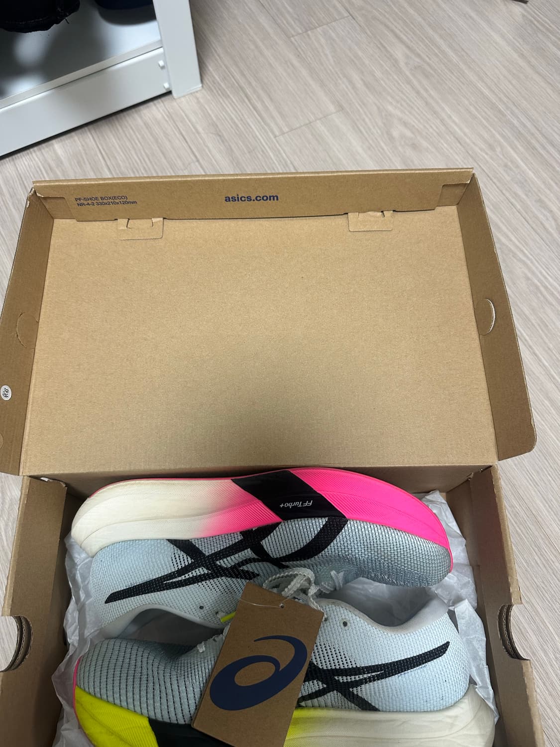 아식스 메타스피드 스카이 파리 상품이미지1