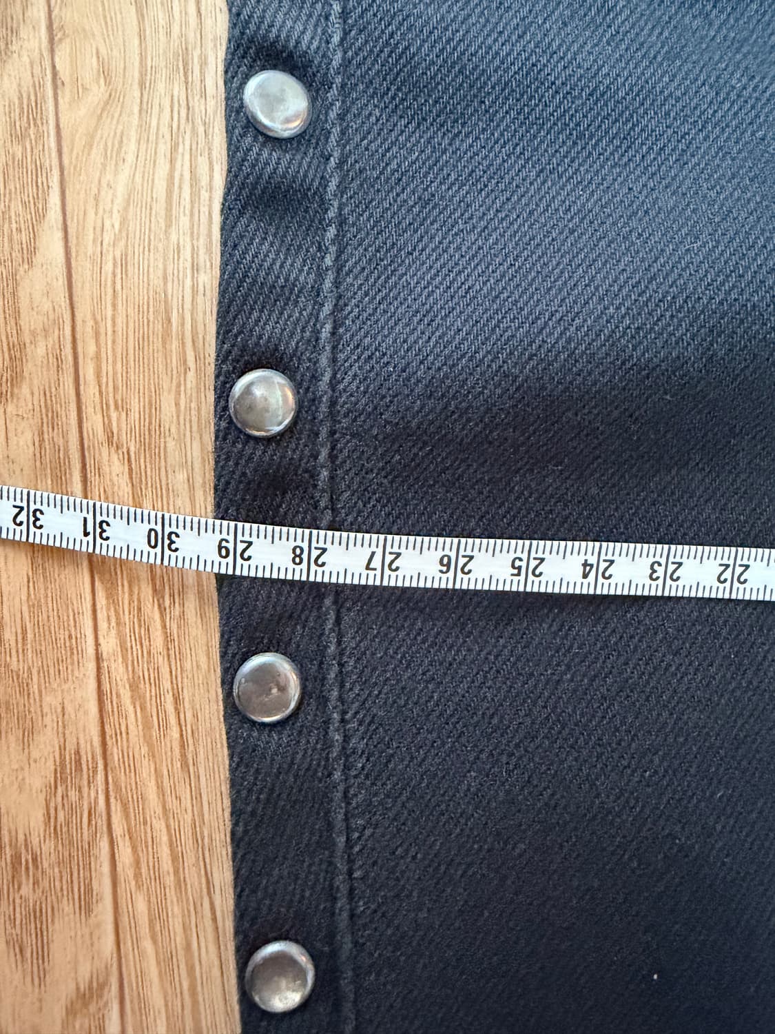 준야 X 꼼데 스터드 블랙 팬츠 L 사이즈 판매합니다.  상품이미지9