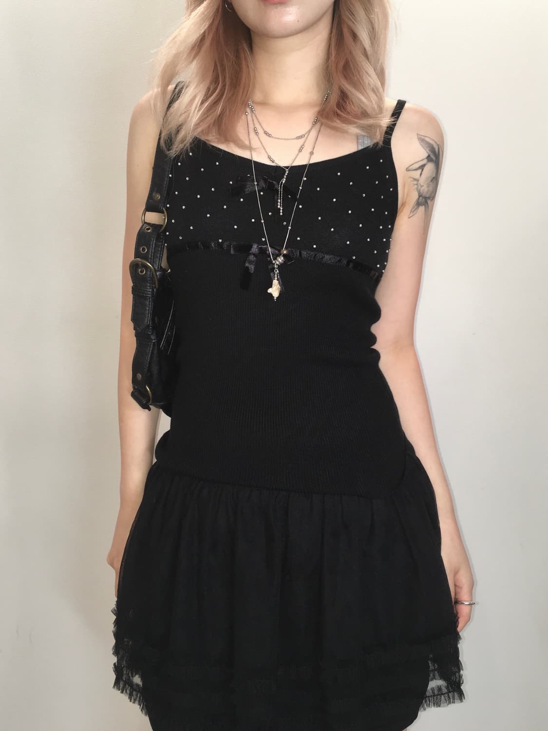 black ribbon pearl sleeveless 상품이미지2