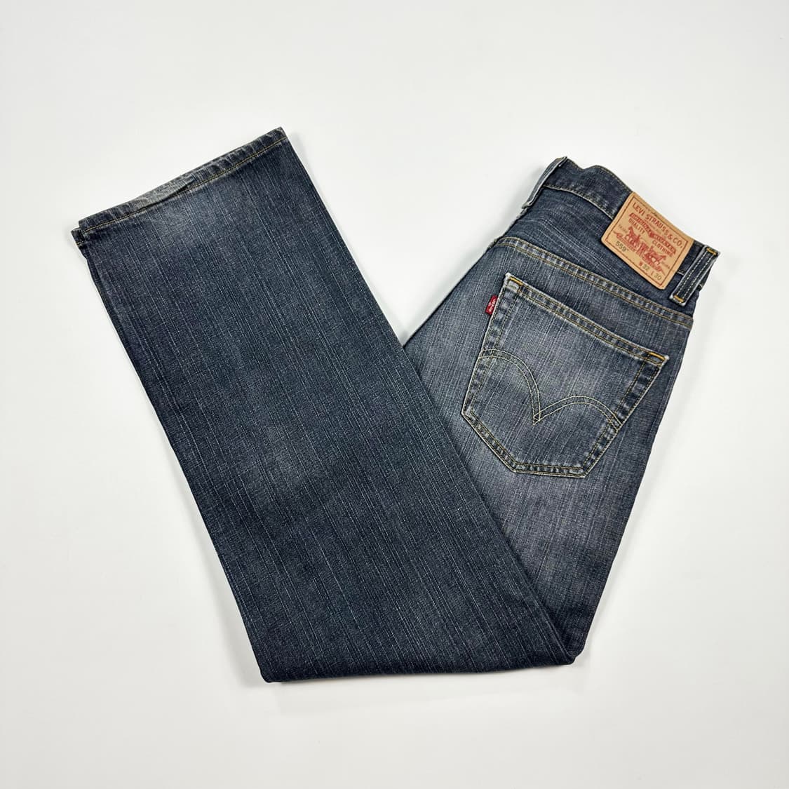 32 리바이스 559 와이드 스트레이트 워싱 데님팬츠 상품이미지1