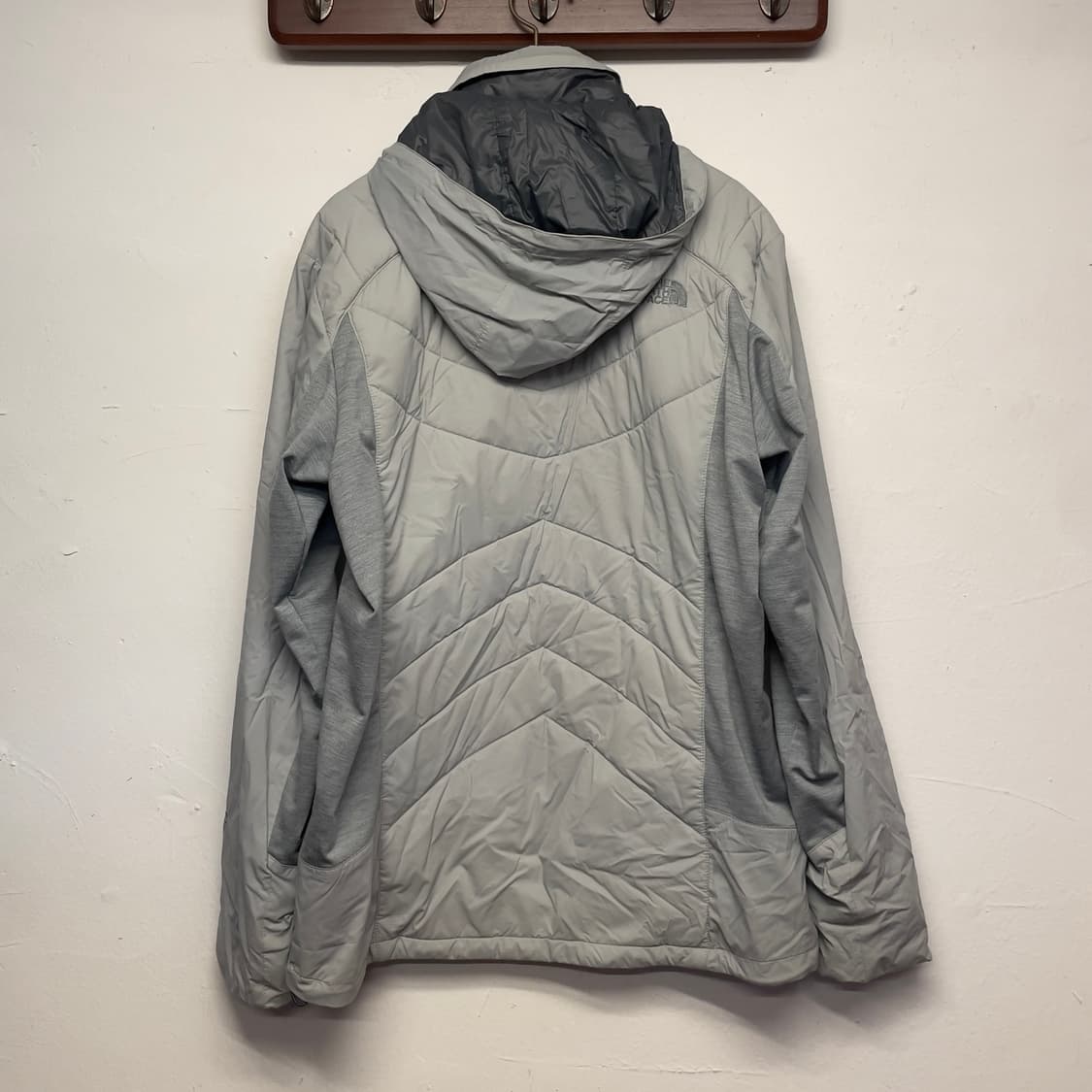 노스페이스 VX 그레이 후디 경량 패딩 상품이미지5