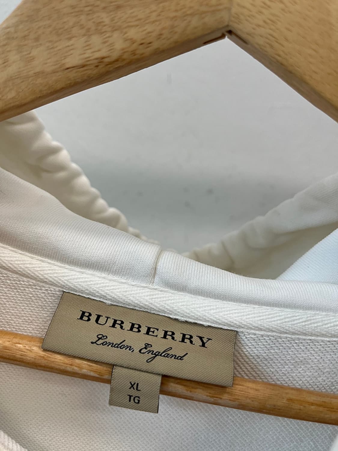 110) 버버리 체크포켓 후드티  상품이미지6