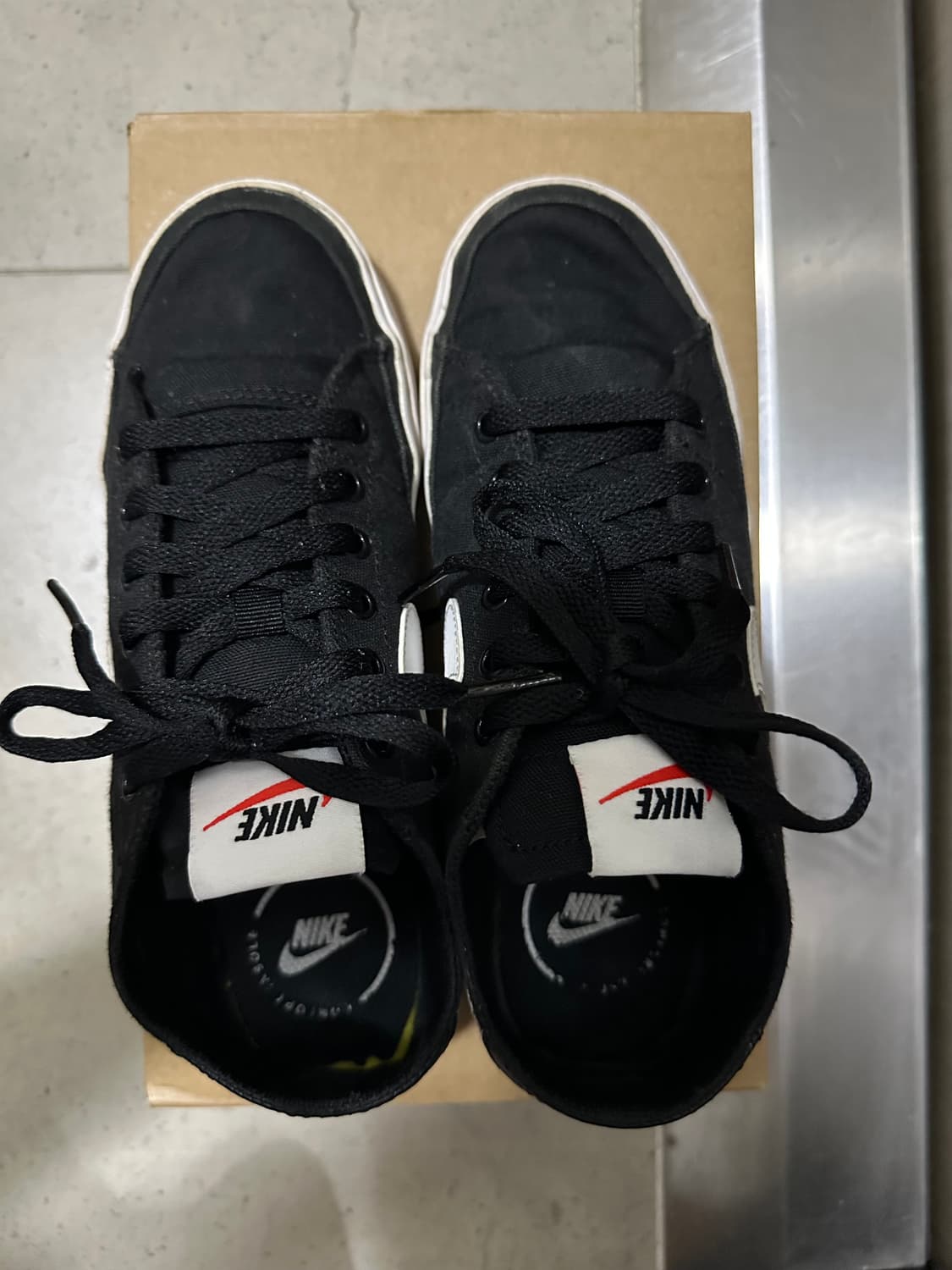 나이키 코트레거시 캔버스 235사이즈 상품이미지2