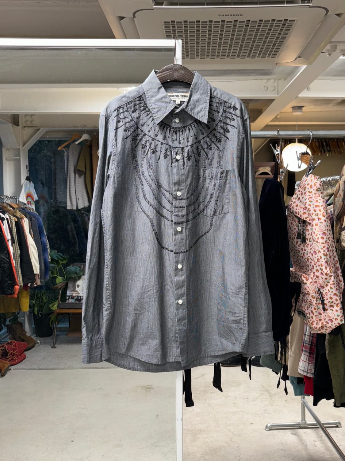 Ground zero 기믹 셔츠 상품이미지1