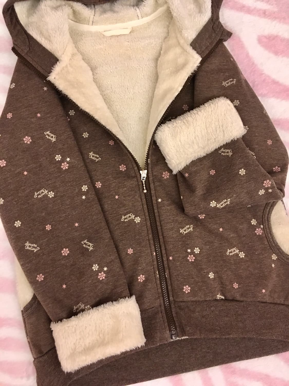 초코 라떼갸루 눈꽃무늬 퍼 후드집업 핀터레스트 상품이미지5