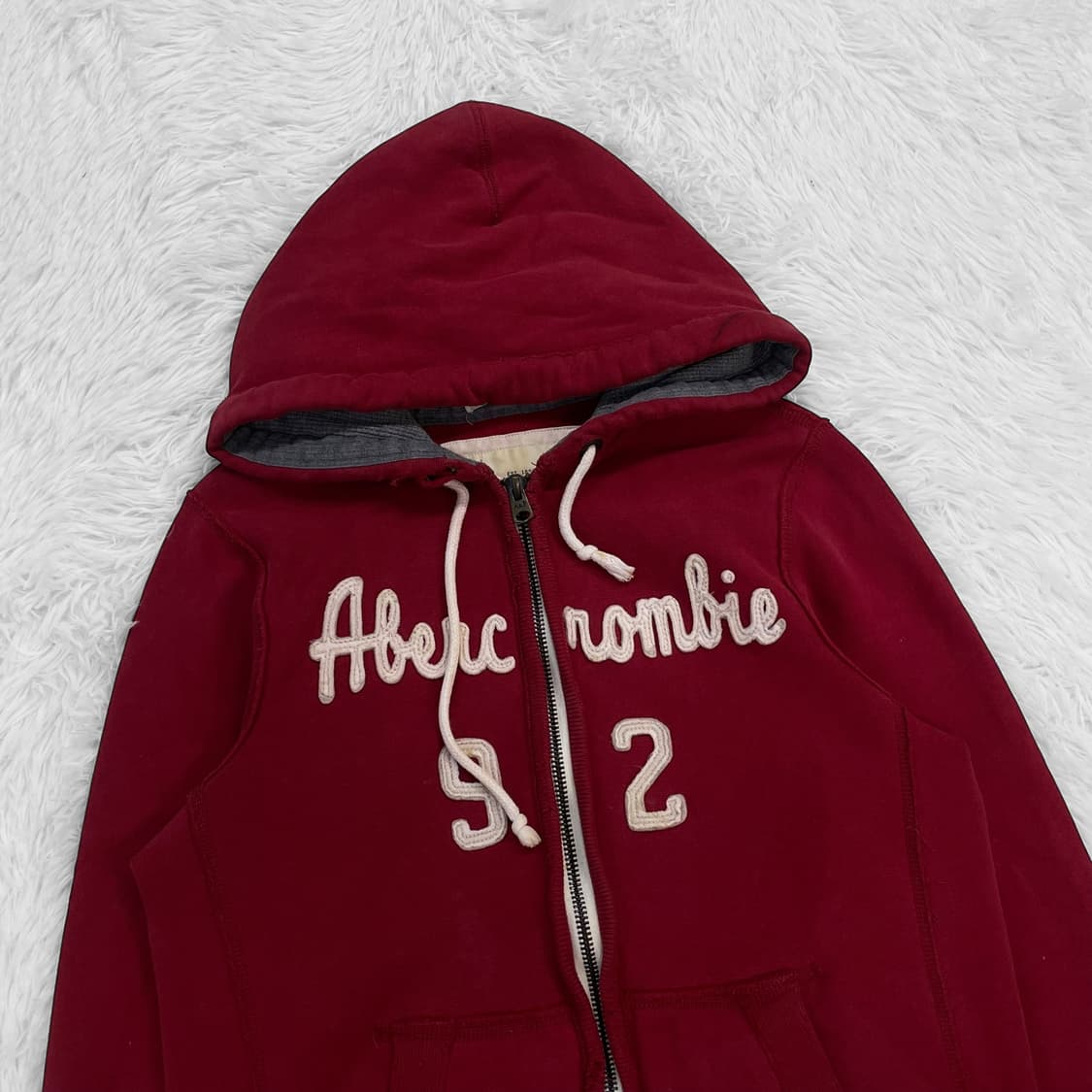 아베크롬비 스펠 로고 후드집업 딥레드 상품이미지3