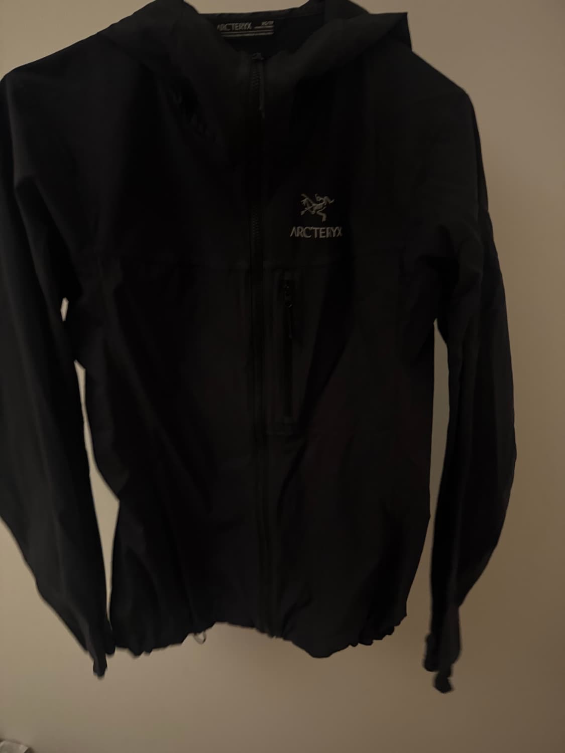 아크테릭스 스쿼미시 바람막이s 상품이미지2