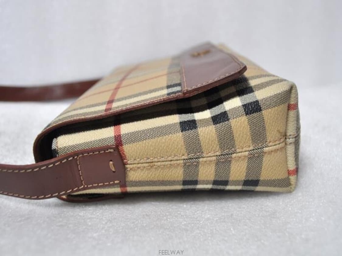 버버리/여성노바체크숄더백(정품) 상품이미지4