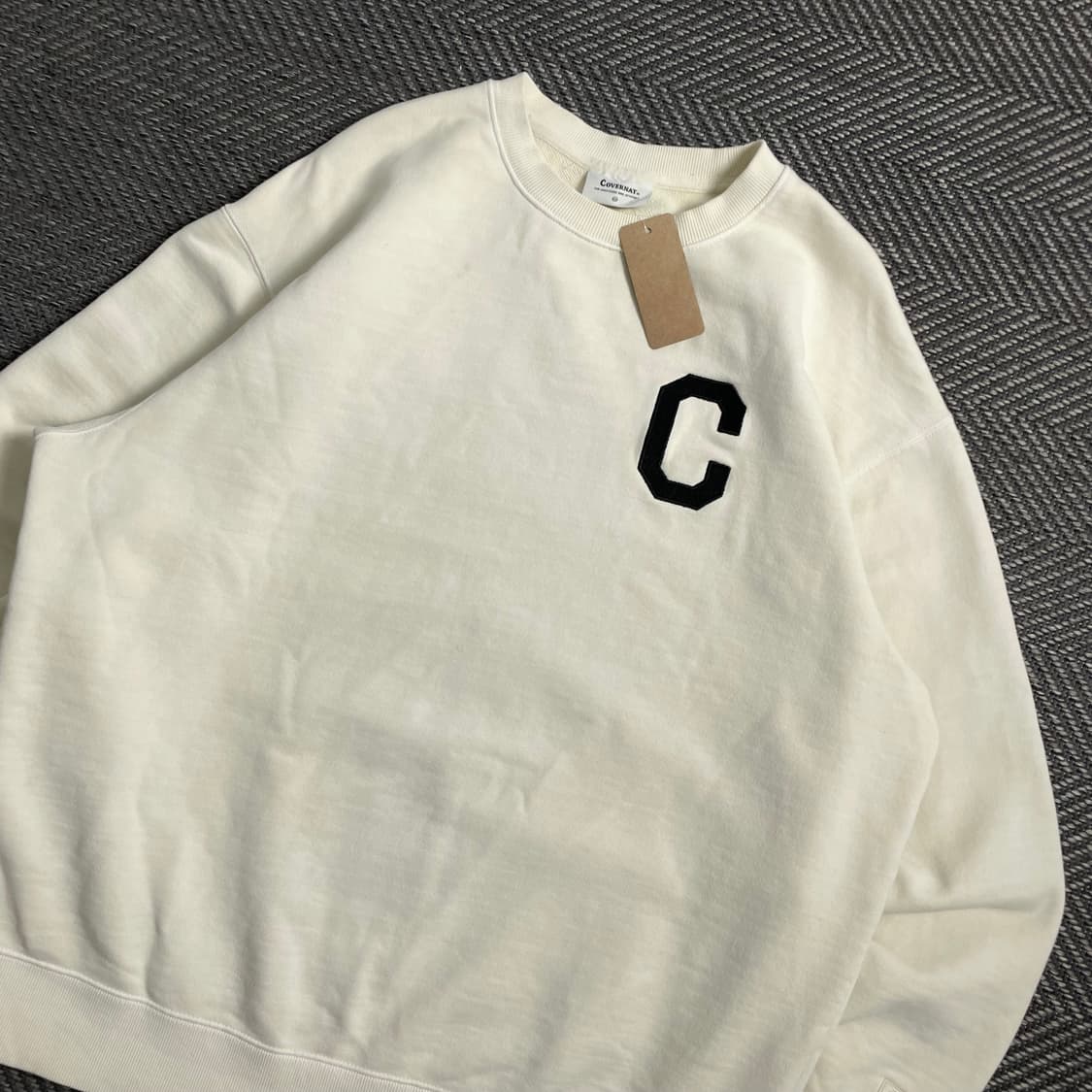 커버낫 C로고 박시핏 크림 맨투맨 y 4484 상품이미지1