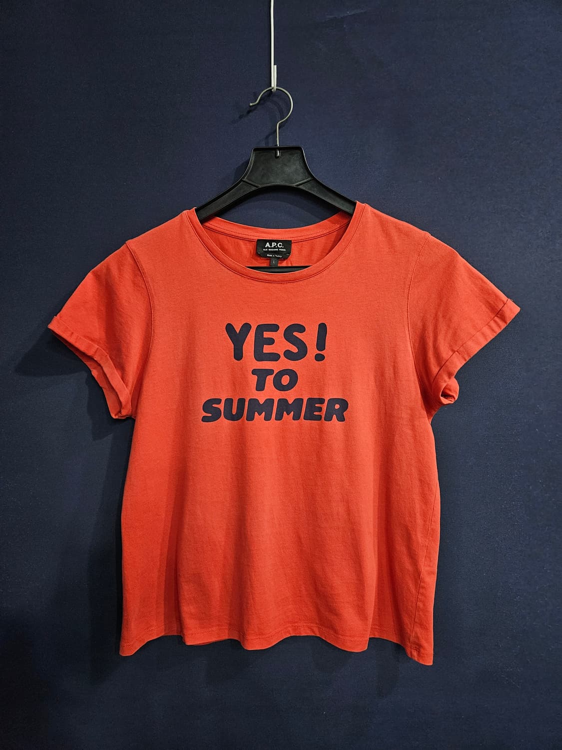 A.P.C 아페쎄 프린팅 다크레드 남성 슬림핏 100 크롭 반팔티  상품이미지1