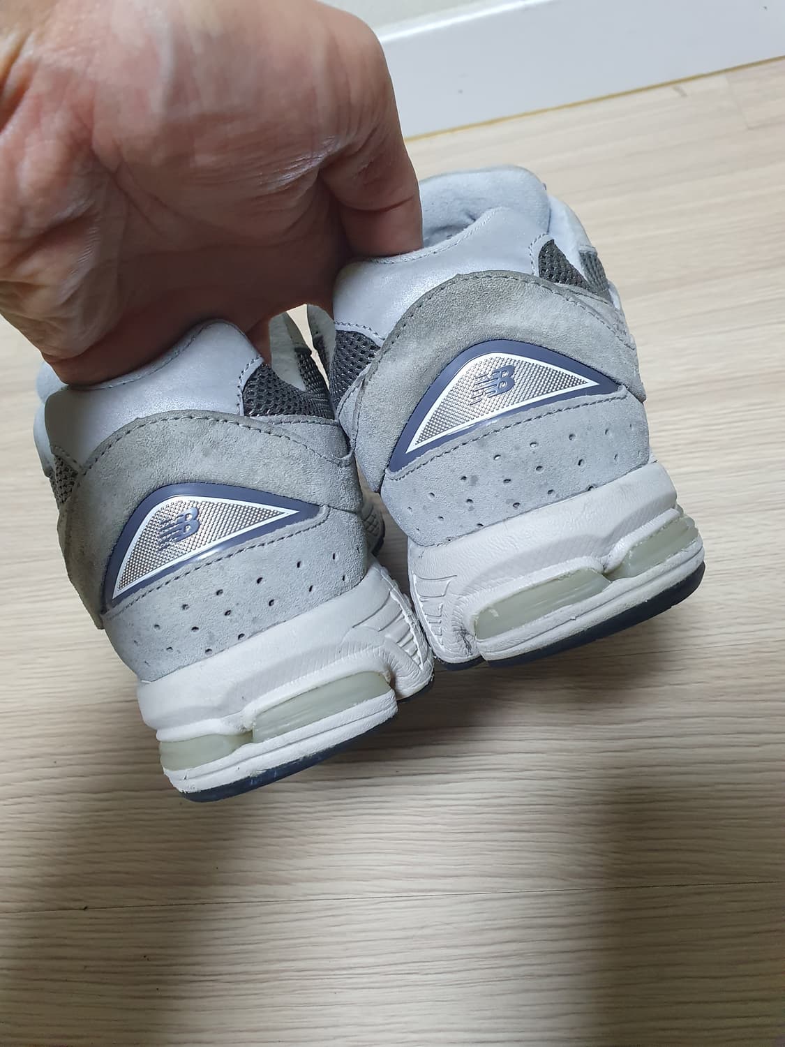 뉴발란스 2002R 그레이 운동화 260 상품이미지7