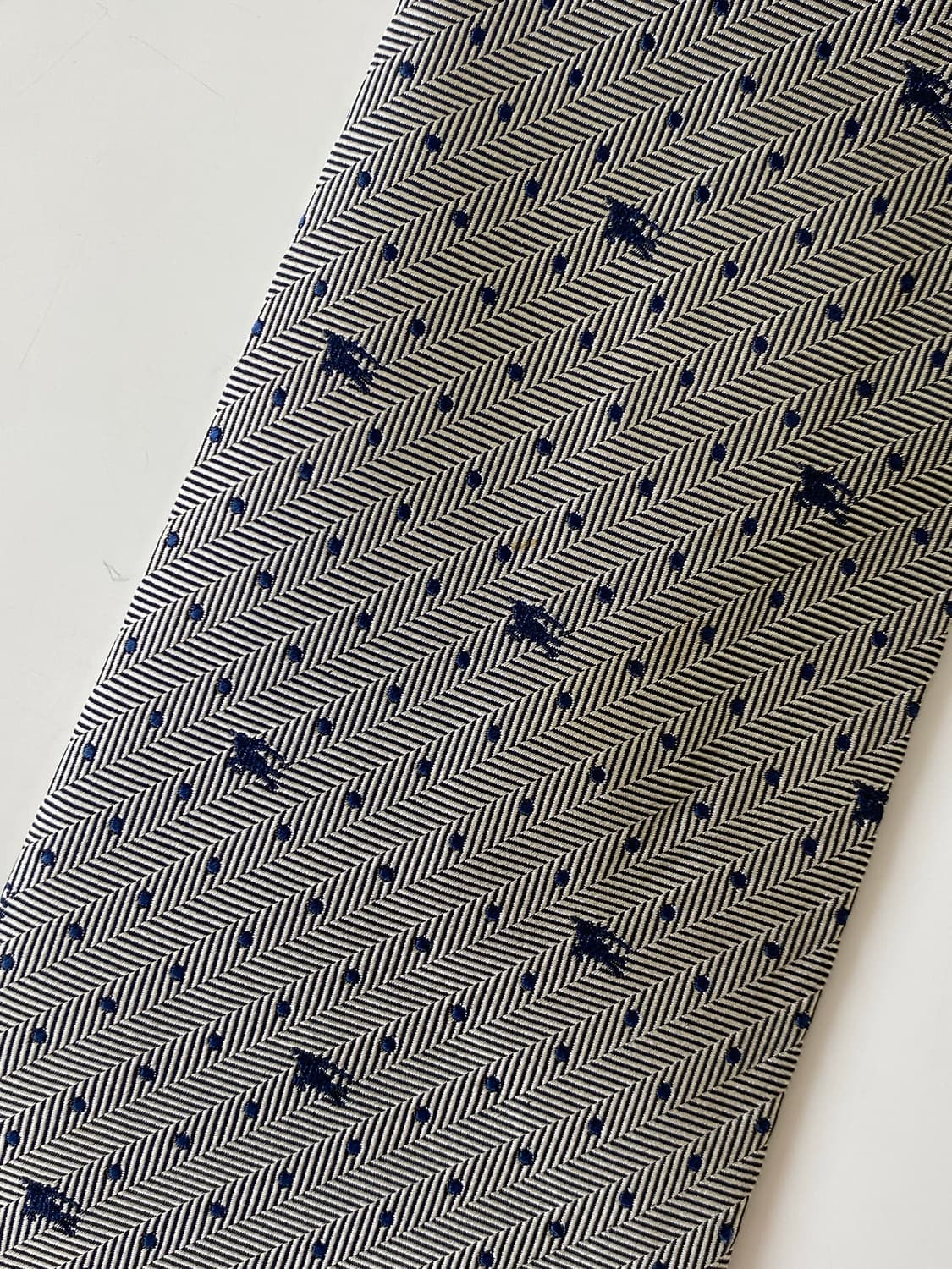 버버리 모노그램 명품 정품 넥타이 (Burberry) 상품이미지9