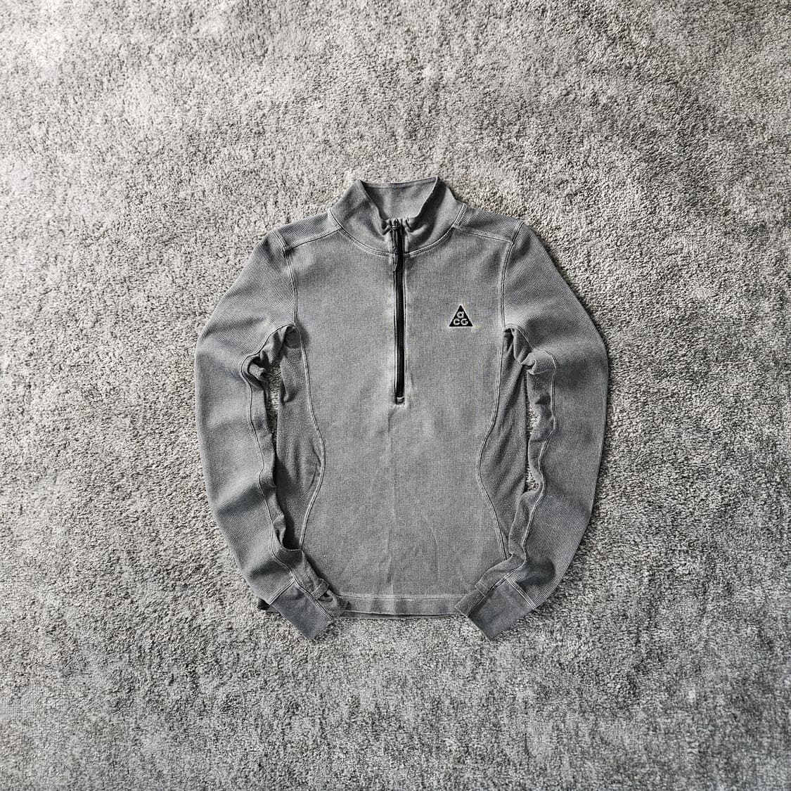 나이키 ACG 하프집업 상의 상품이미지1