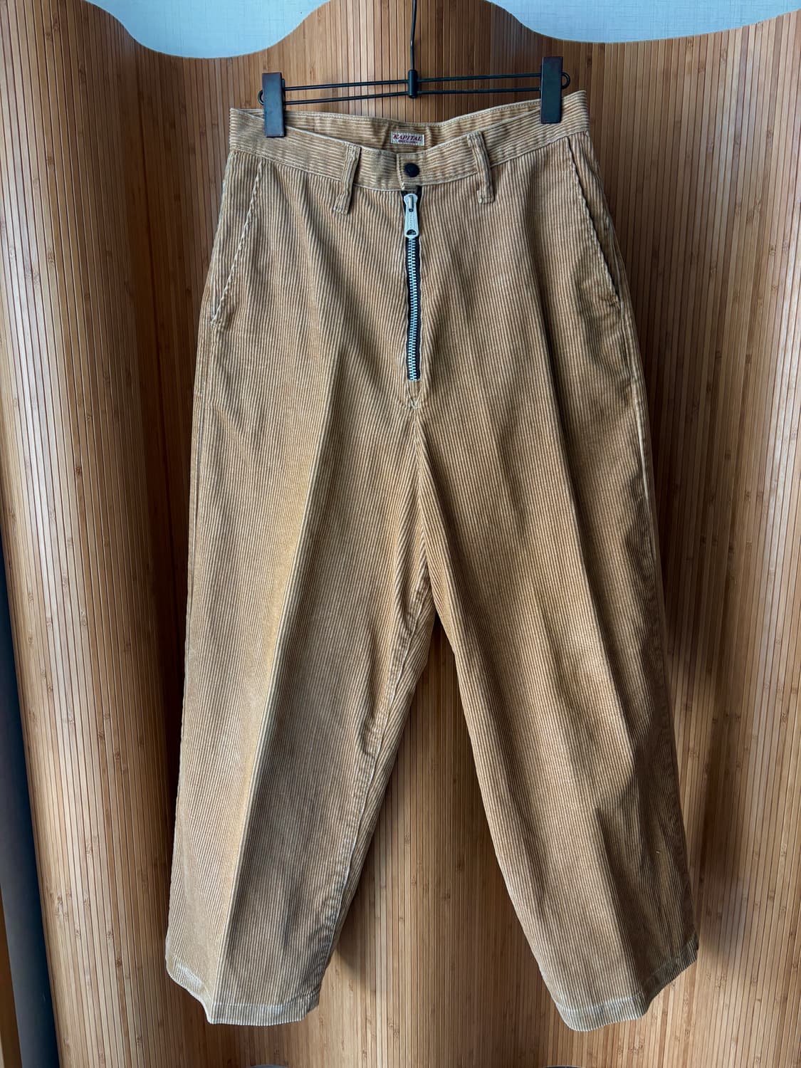 캐피탈 KAPITAL 코듀로이 바지 판매합니다. 상품이미지1