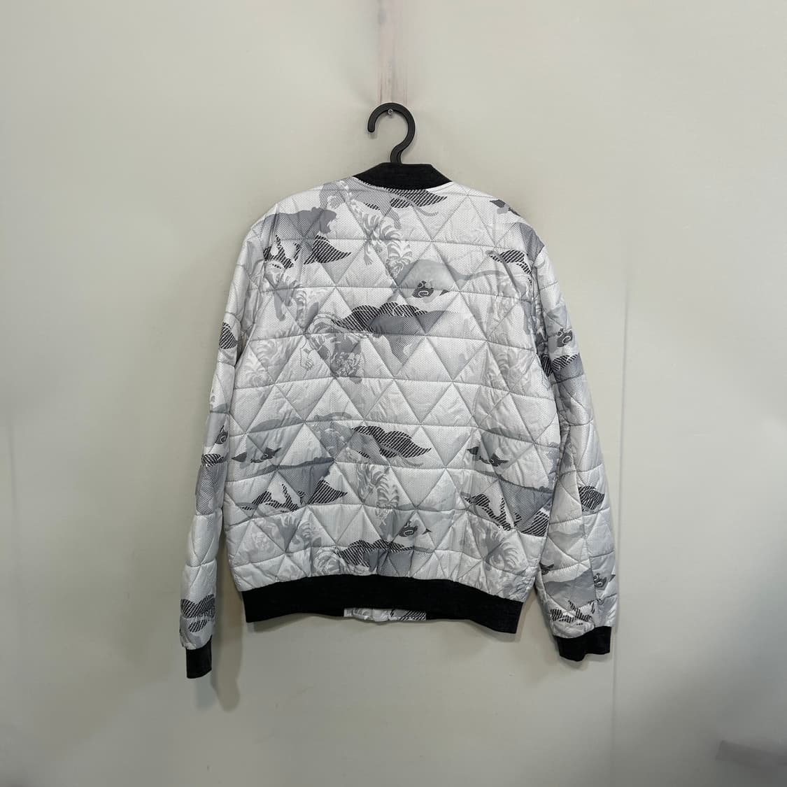 코오롱 남성 누빔 경량패딩 105 상품이미지2