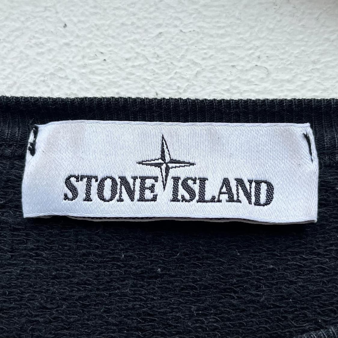 스톤 아일랜드 21s/s 올드이펙트 와펜 크루넥맨투맨 상품이미지8