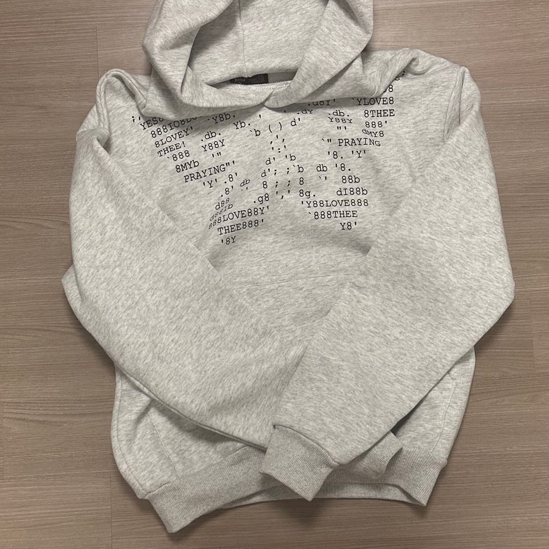 Praying Butterfly Hoodie Gray 상품이미지1