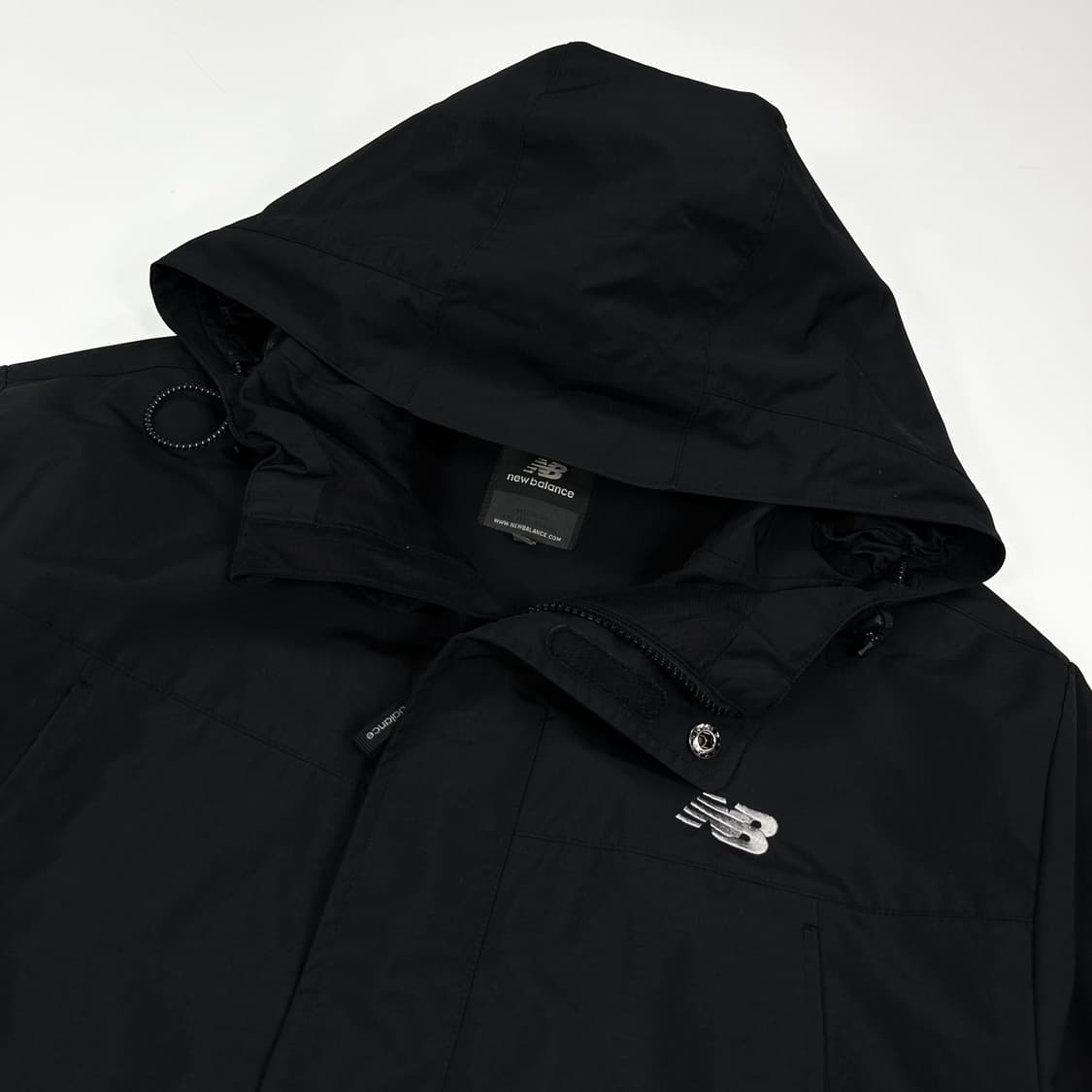 뉴발란스 블랙 풀오버 바람막이 자켓 (XXL) 상품이미지3