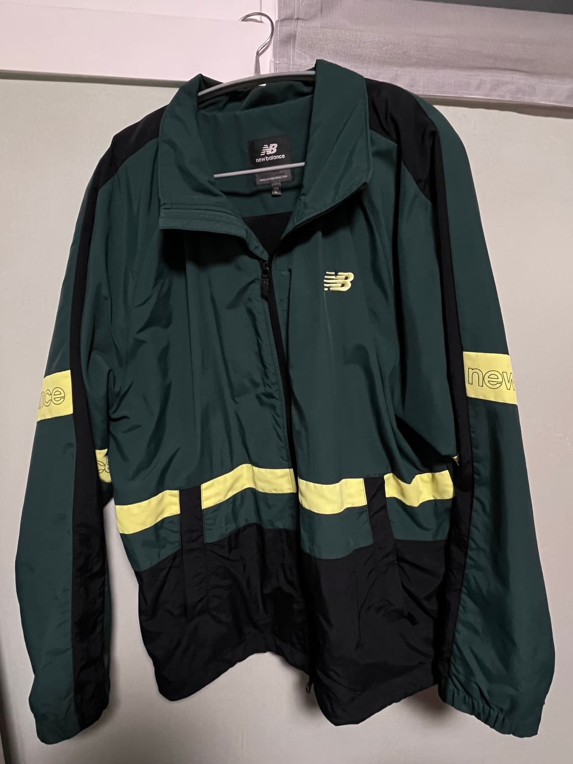 뉴발란스 UNI 트랙클럽 웜업자켓 바람막이 그린 상품이미지1