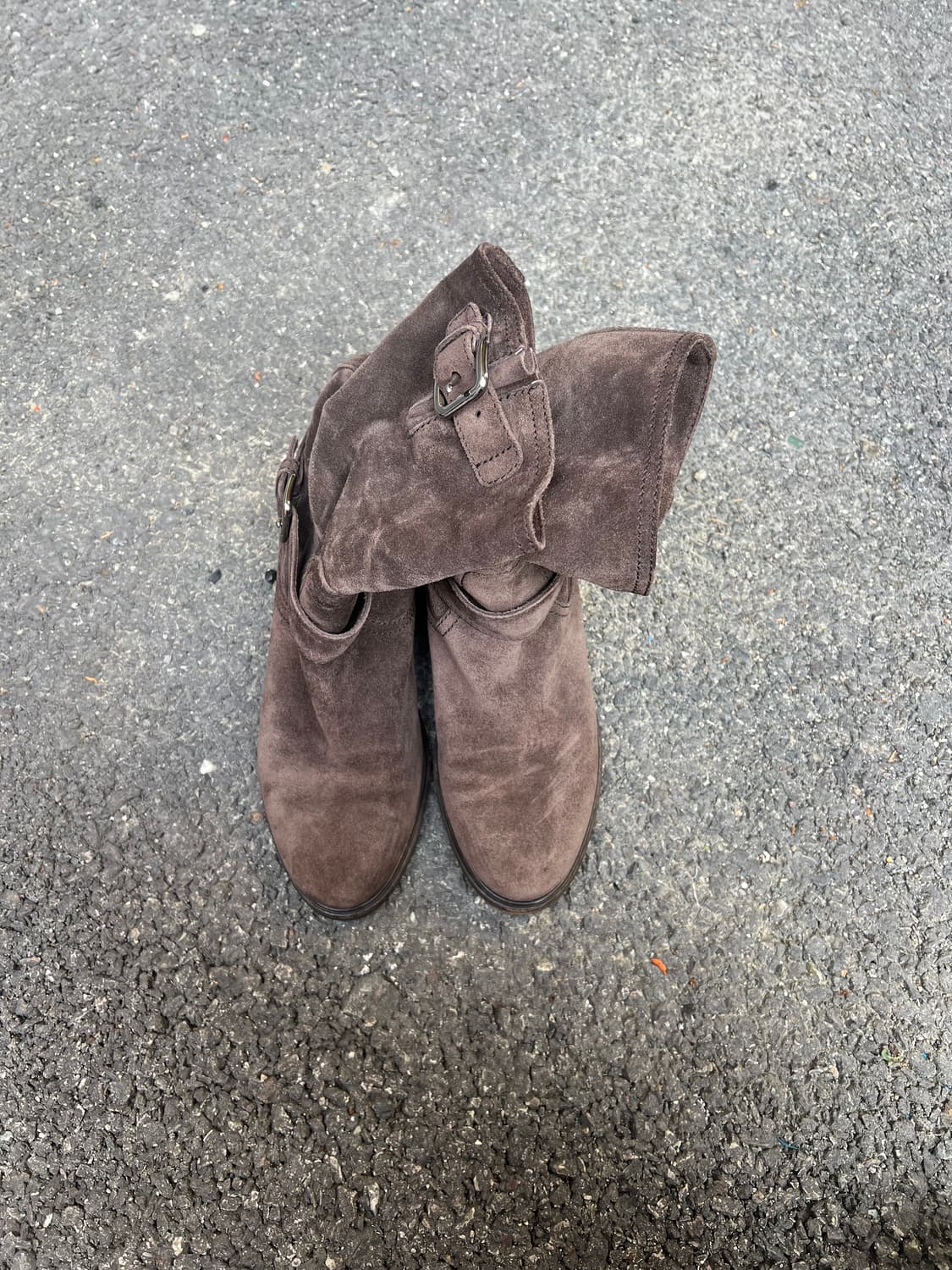 prada 스웨이드 버클 앵클 부츠 상품이미지1