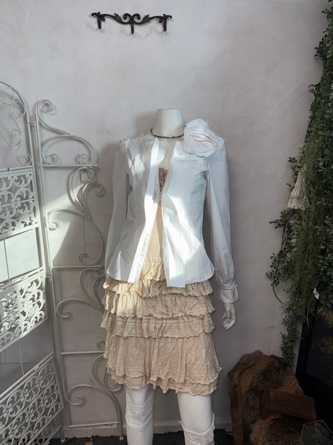 White rose corsage pleated two ways jk 상품이미지7