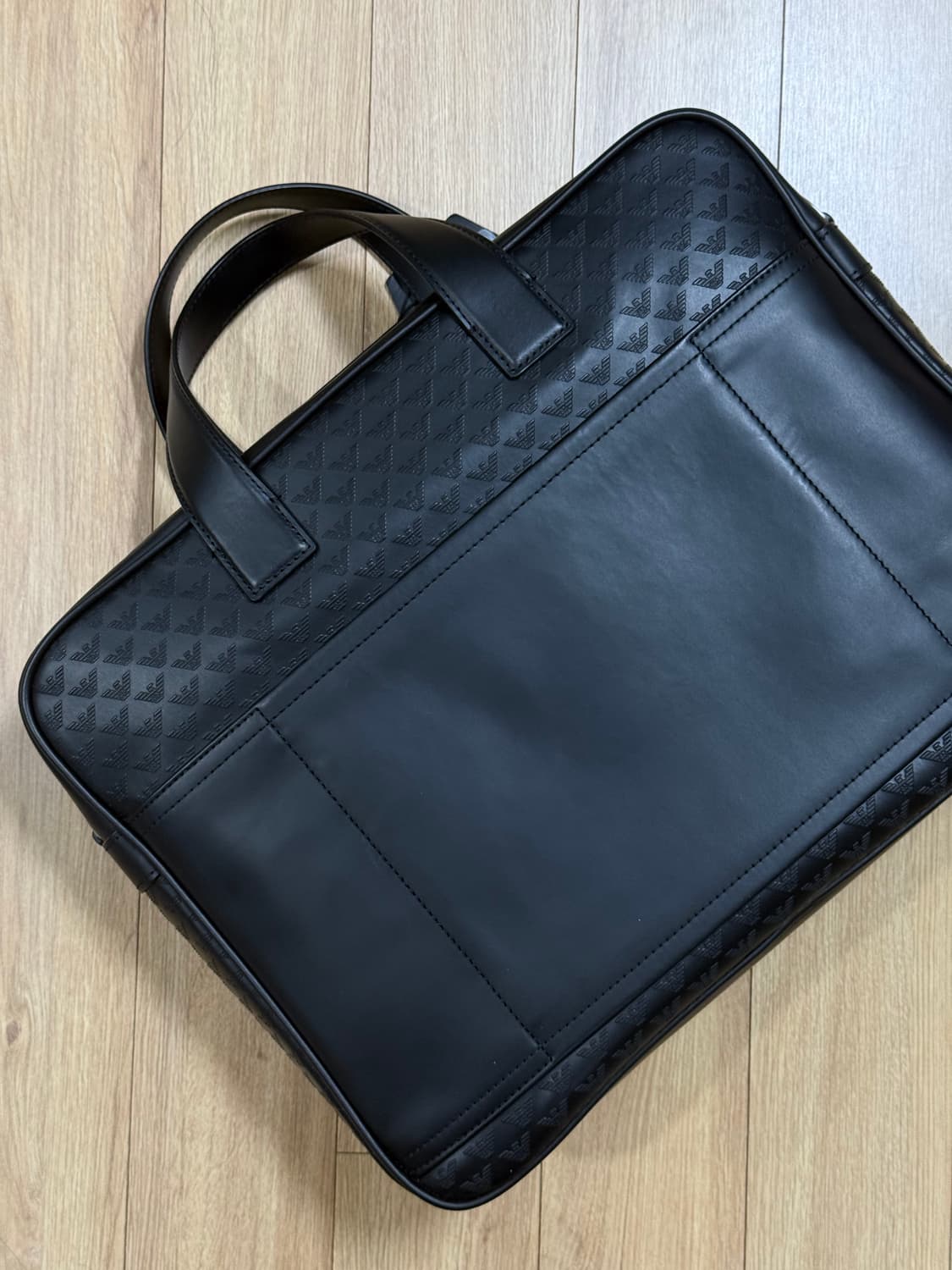 엠포리오 아르마니 가죽 브리프케이스 새상품(로고 엠보싱) 상품이미지4