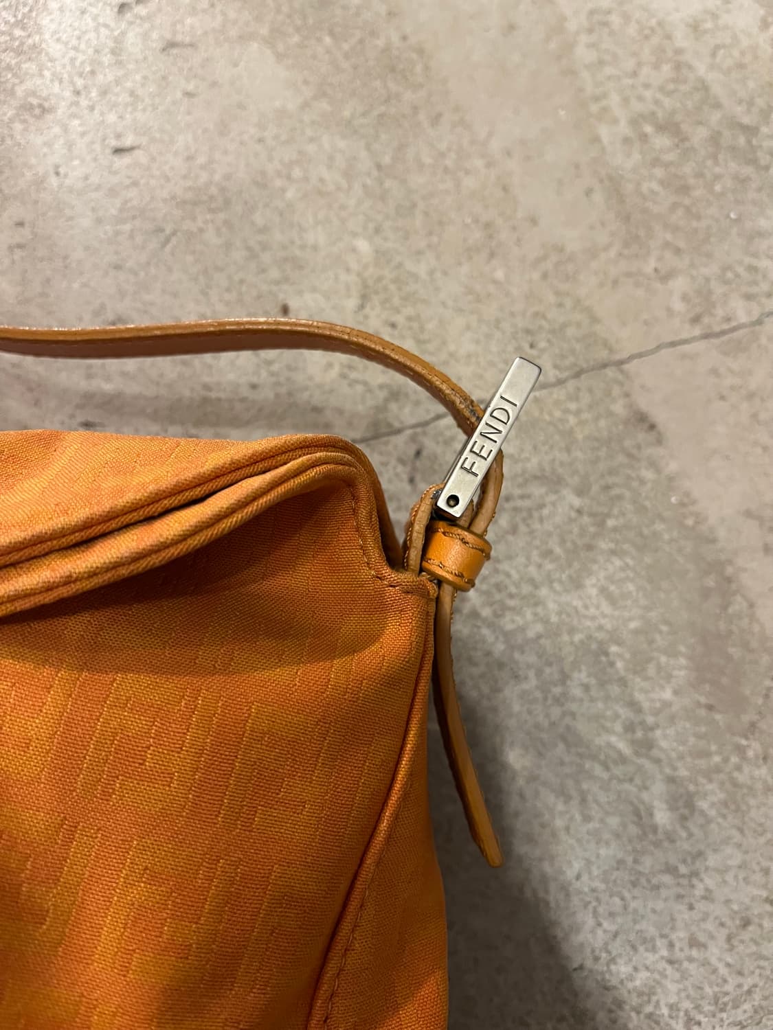 빈티지 펜디 바게트 상품이미지5