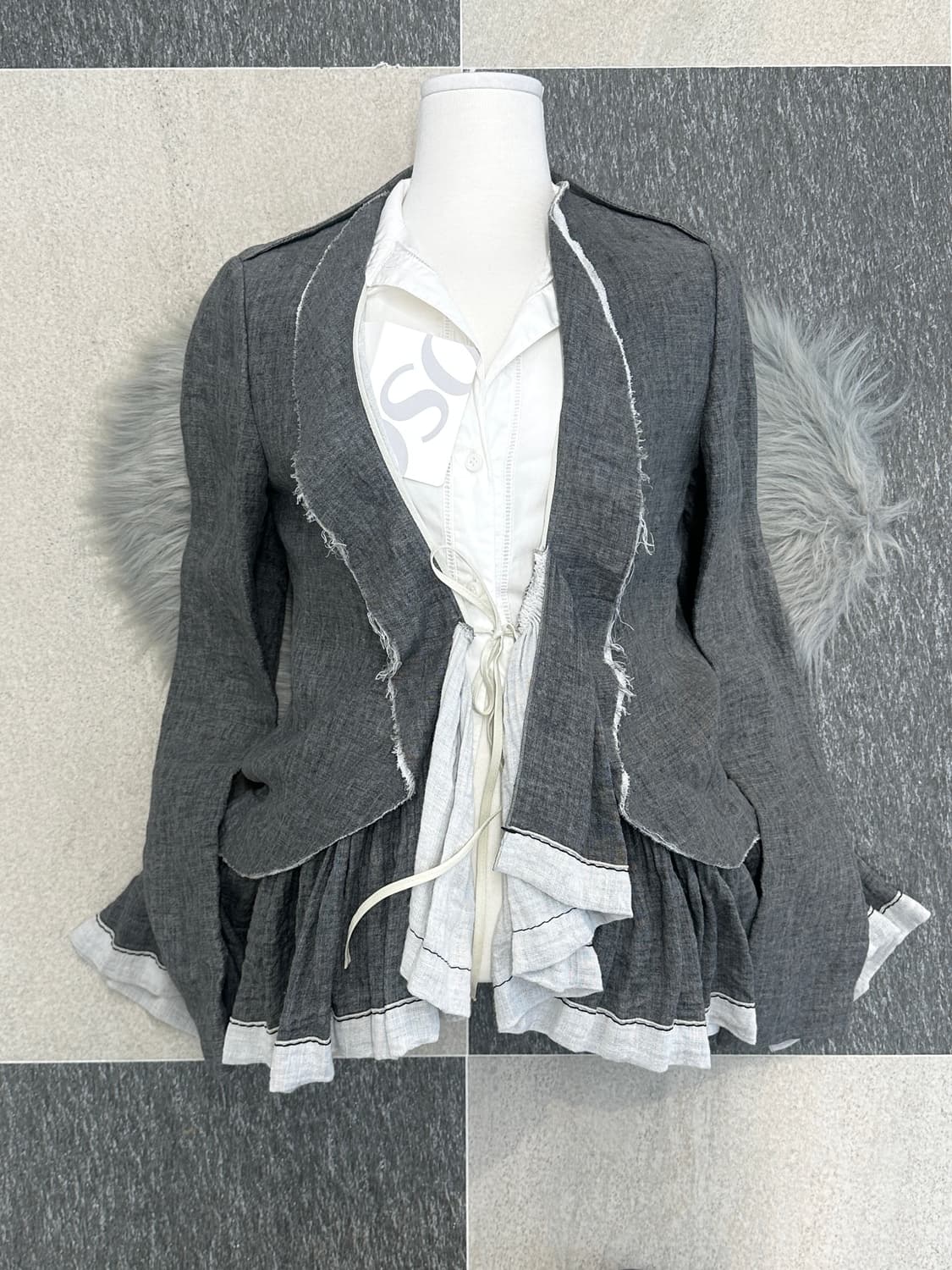 마르니 그레이 랩 자켓  상품이미지4