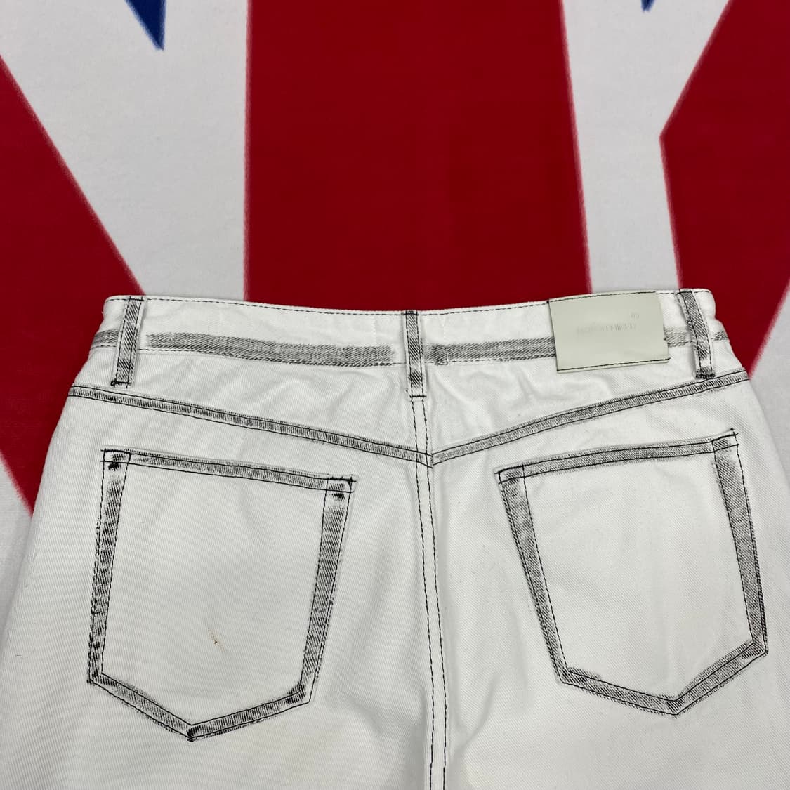 메종미네드 화이트 워싱데님팬츠 48 실측 32 상품이미지5