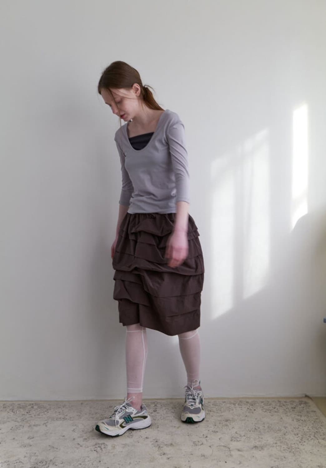 NOCONTENT Nylon Pintuck Mid Skirt(brown) 상품이미지4