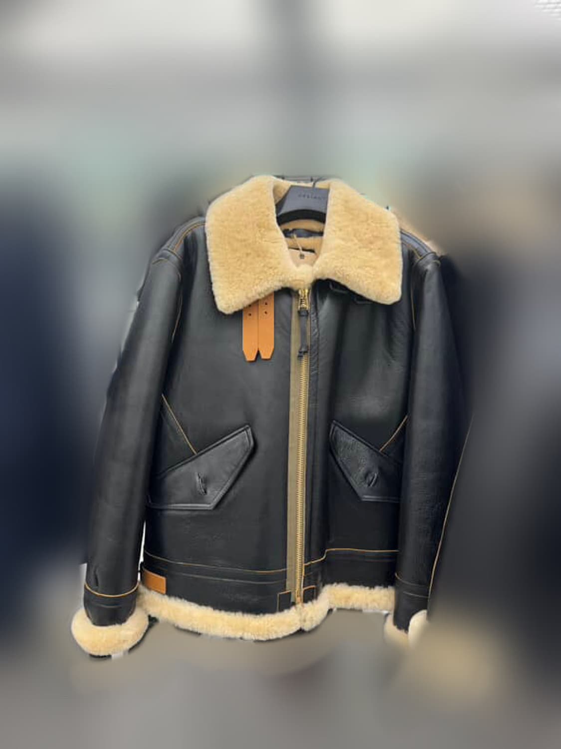 이스트로그 AIRBORNE MOUTON PARKA / BLACK무스탕  상품이미지1