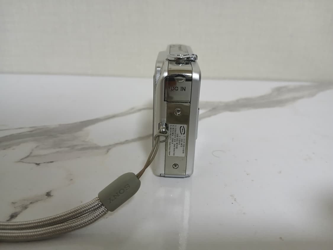 소니 dsc-w70 디카 + 충전기 메모리카드 상품이미지5