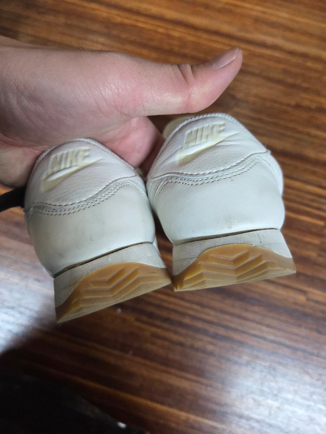 나이키 코르테즈 베이지 가죽 240 상품이미지4