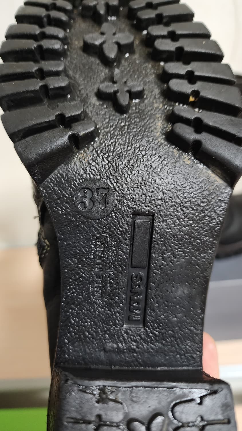 이태리 마나스(MANAS) 블랙 가죽 앵클 부츠 상품이미지7