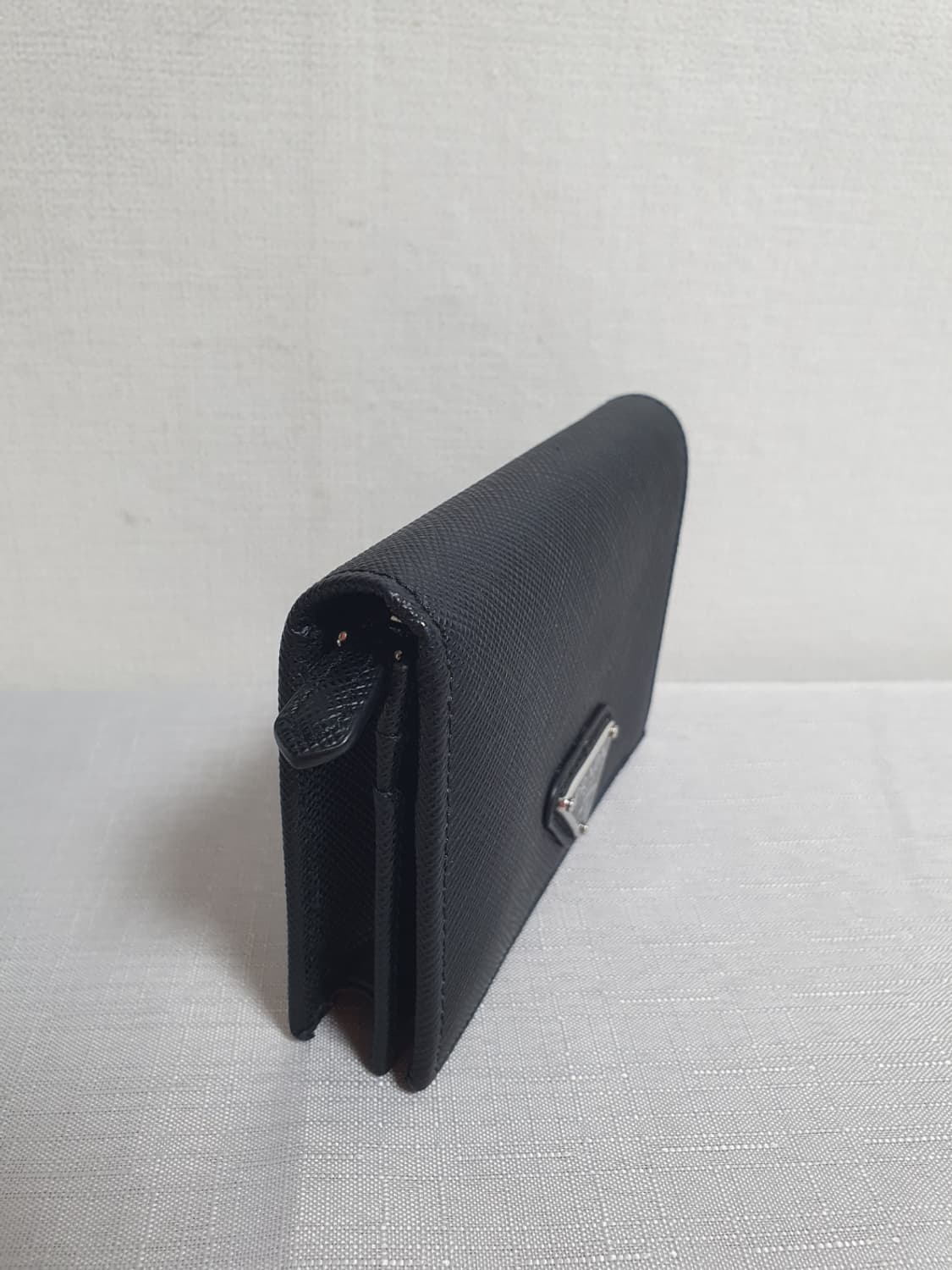 무료배송!! 프라다 사피아노 블랙  정품 여성 명품 반지갑 상품이미지2