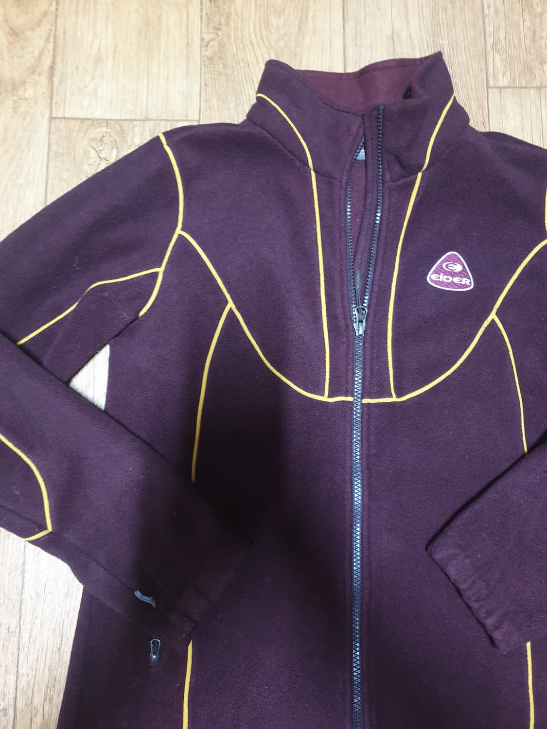 1033 아이더 후리스 집업 95 사이즈입니다 상품이미지4