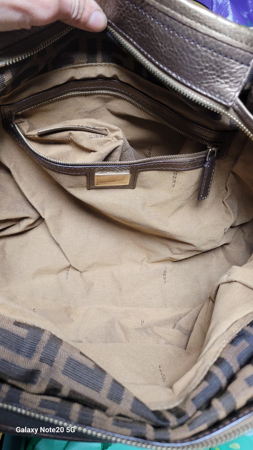 펜디 숄더백 상품이미지6