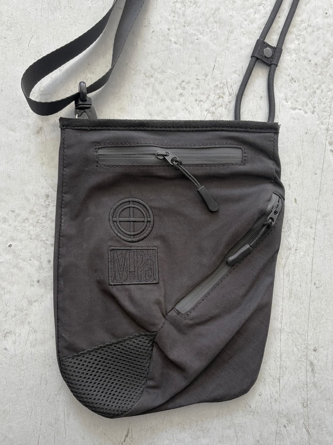 플라스틱프로덕트 MPa SACOCHE BAG (BLACK) 상품이미지1