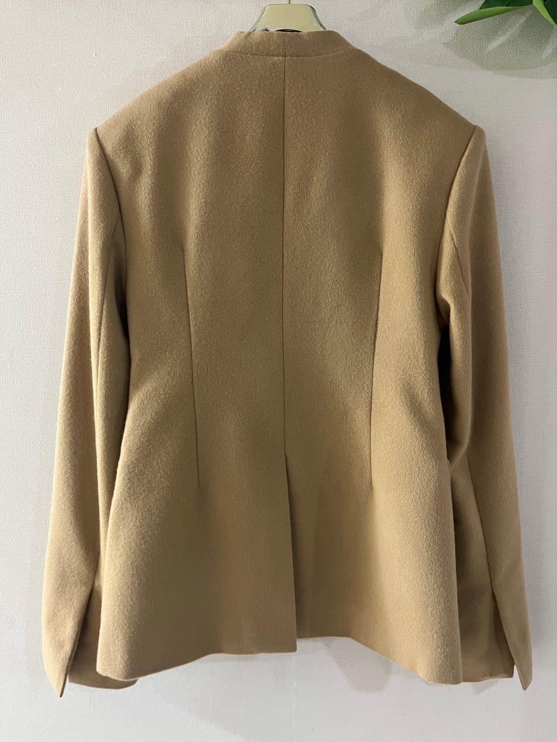 딘트 반앤질 울노카라자켓 상품이미지4