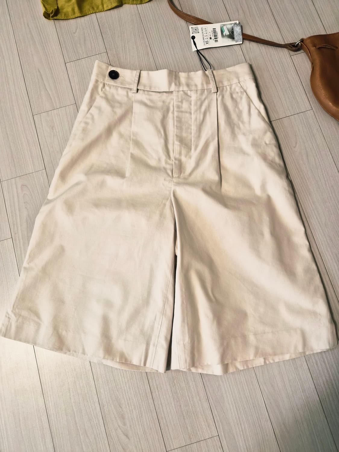 새상품] 자라(ZARA) 하이웨스트 와이드 버뮤다 팬츠 (XS) 상품이미지2