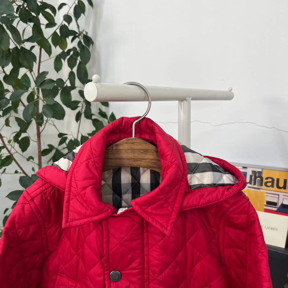 버버리 키즈 후드 퀼팅 점퍼 8y 상품이미지2