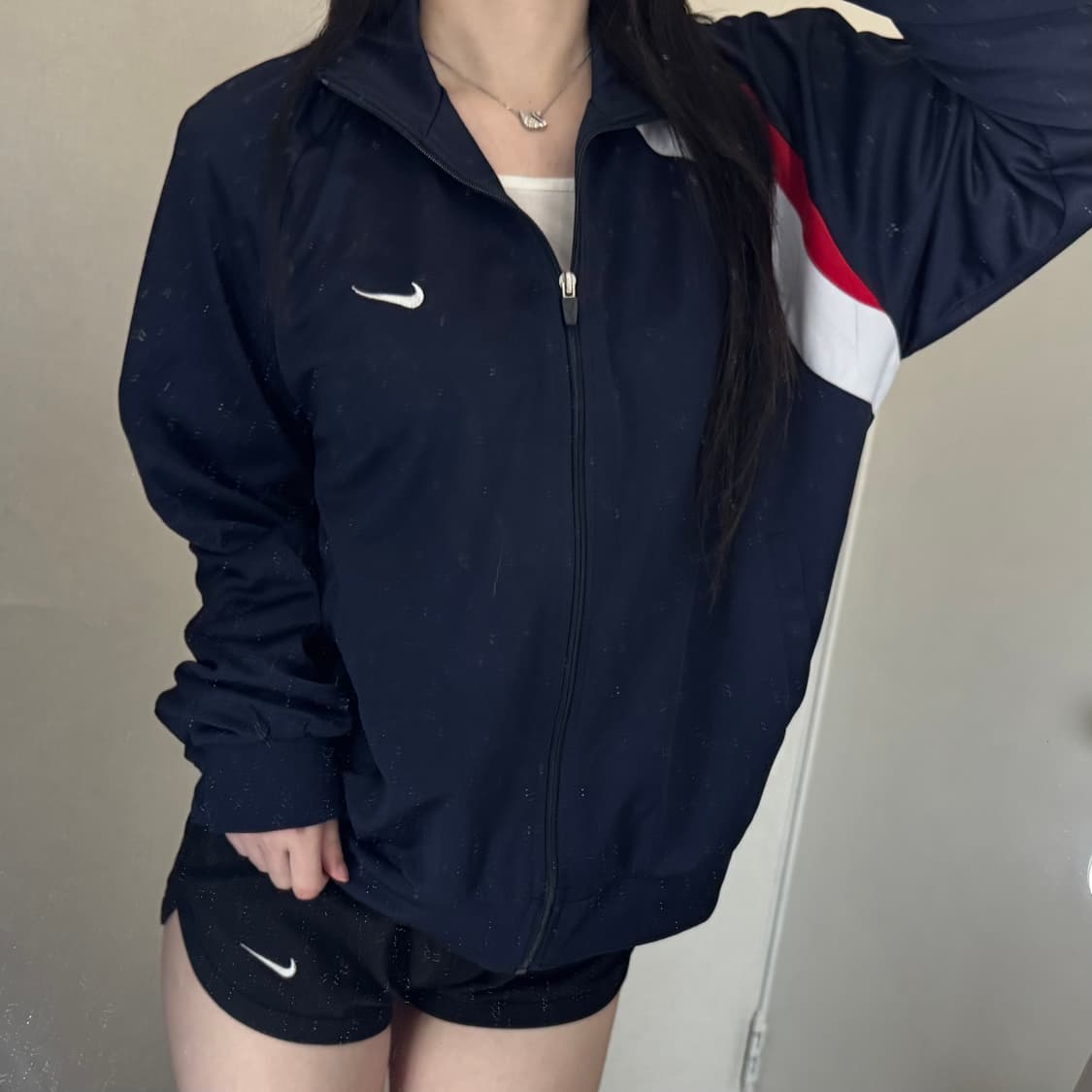 나이키 흰빨 배색포인트 네이비 져지 💙🤍❤️ 상품이미지1