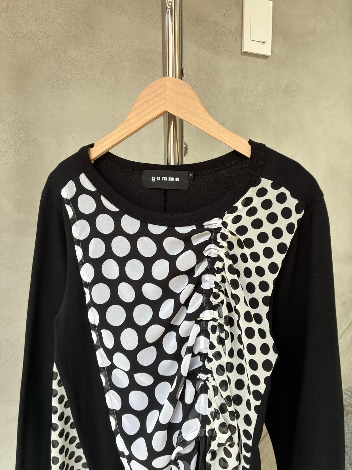 고무 GOMME 도트 셔링 티셔츠 상품이미지8