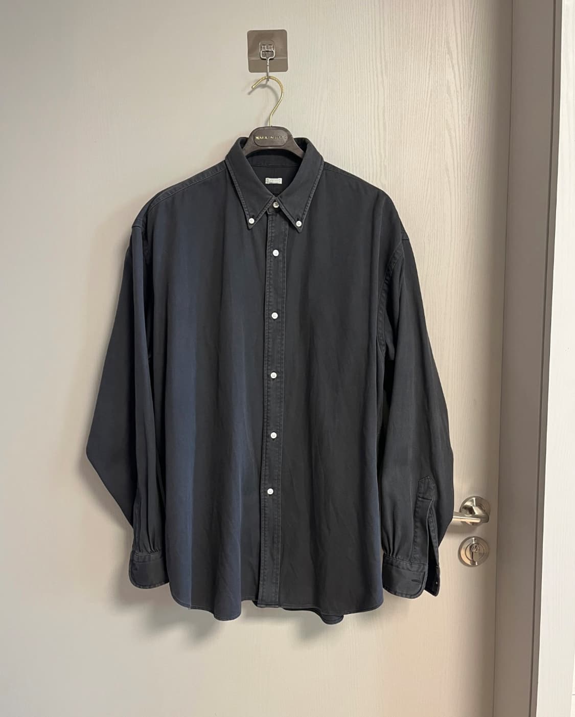 [2] 아프레쎄 더블위브 버튼카라 BD셔츠 워시드 블랙 상품이미지2