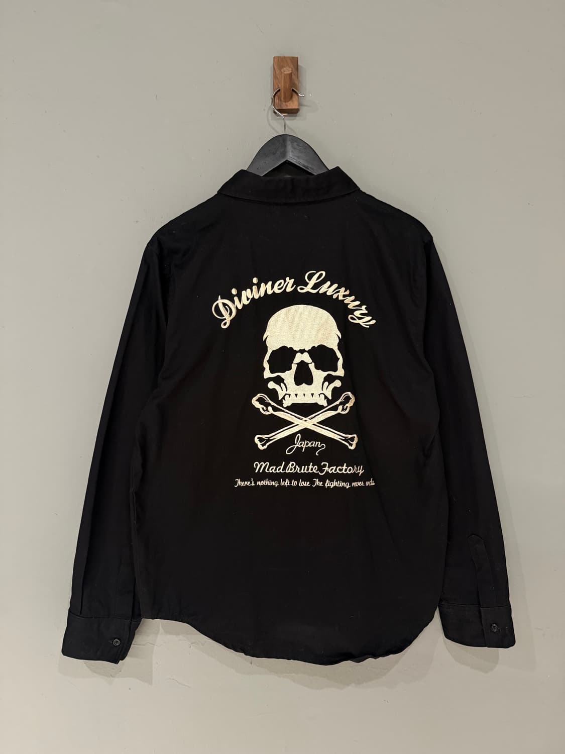 skull embroied detail over-fit shirt 상품이미지8