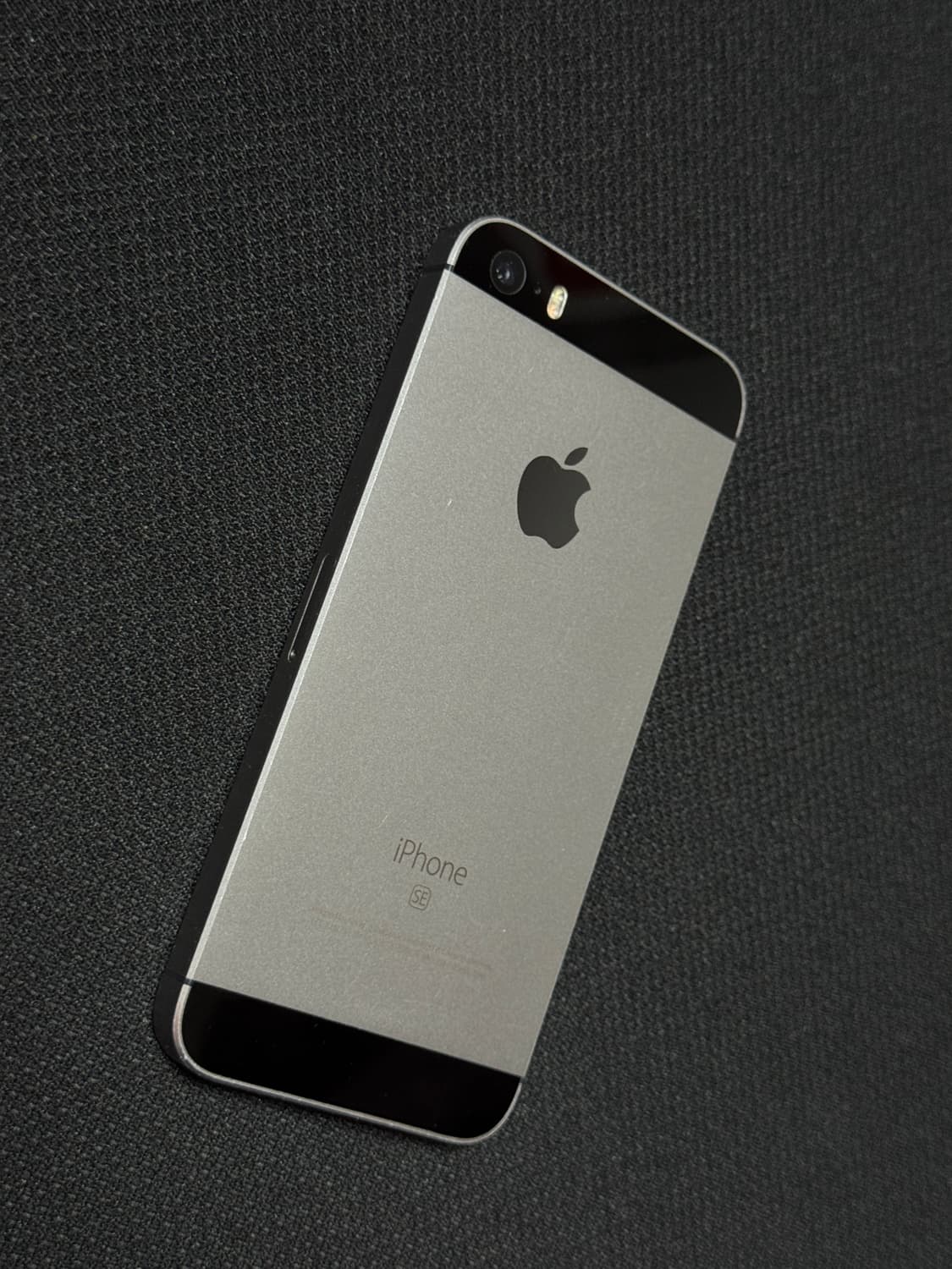 아이폰se1 128기가 스페이스그레이 카메라 무음 상품이미지4